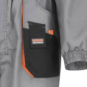 R321X FRT_grey-black-orange_cargo-pocket.jpgCargo pocket